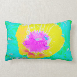 Gelber Mohn mit Hot-Pink-Mitte auf Türkis Lendenkissen