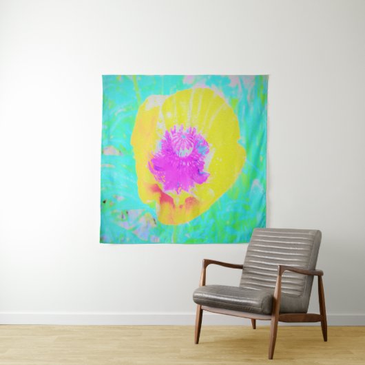 Gelber Mohn mit Hot-Pink-Mitte auf Türkis Wandteppich (Beispiel)