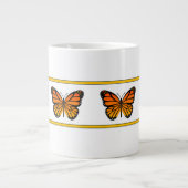 Gelber Monarch (Bridget-Sammlung) Jumbo-Tasse (Vorderseite)