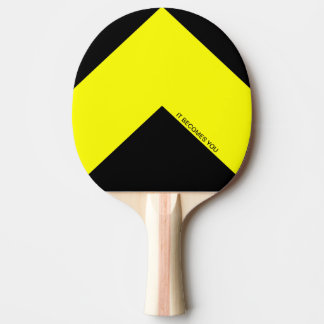 Gelber Pfeil Pingpong Paddle Tischtennis Schläger