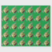 Gelber Softball-Trainer auf Feld-Grün Geschenkpapier (Flach)