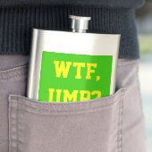 Gelber Softball-Zug WTF Ump? Flachmann (Beispiel)