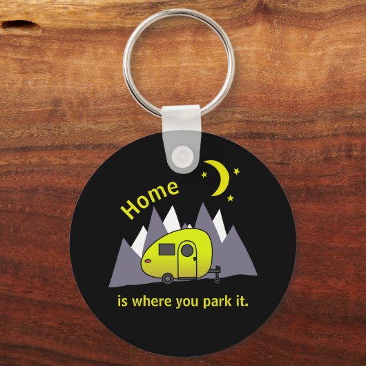 Gelber Teardrop Camper Button Schlüsselanhänger (Vorderseite)