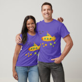 Gelber U-Boot-Junge Retro T-Shirt (Unisex)