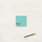 Gelber und schwarzer Schmetterling Post-it Klebezettel (Auf Schreibtisch)