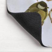 Gelber Vogel im Schnee Foto Mousepad (Ecke)