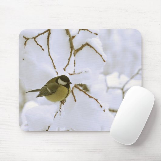Gelber Vogel im Schnee Foto Mousepad (Mit Mouse)