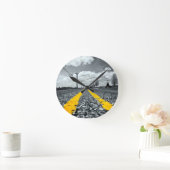 Gelbes Asphalt Highway Road Creative Fotografy Runde Wanduhr (Zuhause)