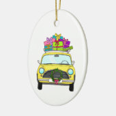 Gelbes Auto mit Weihnachtsgeschenken Keramik Ornament (Links)