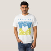 Gelbes blaues ukrainisches Flaggenherz T-Shirt (Vorne ganz)
