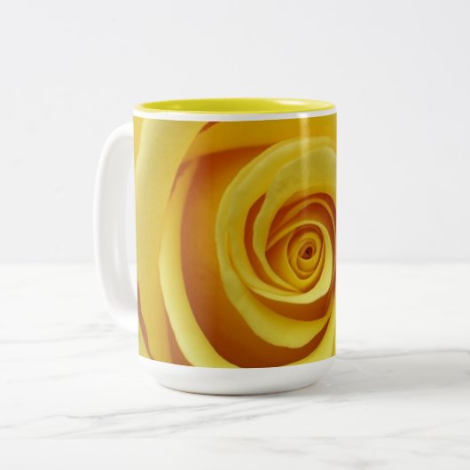 Gelbes Blumen Zweifarbige Tasse (Vorderseite Links)