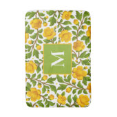 Gelbes Blumenmuster - Personalisiertes Monogramm Badematte (Vorderseite Vertikal)