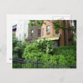 Gelbes Dach und Garten Postkarte (Vorne/Hinten)