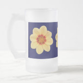 Gelbes Dahlia-Blumenmuster auf blau Mattglas Bierglas (Links)