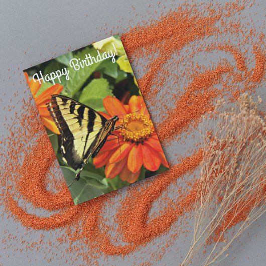 Gelbes Frack Schmetterling auf Blume Geburtstag Karte