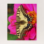 Gelbes Frack Schmetterling auf rosa Blume Puzzle (Vertikal)