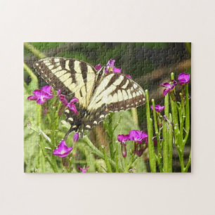 Gelbes Frack Schmetterling Rosa Blume Puzzle