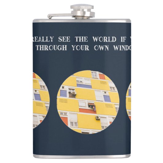 Gelbes Gebäude Flachmann (Vorderseite)