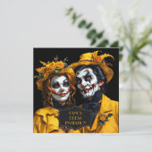 Gelbes Halloween-Make-up-Karikaturenpaar Einladung (Stehend Vorderseite)