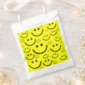 gelbes Happy-face-Print Geschenktütchen (Ausgeschnitten)