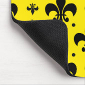 Gelbes Hintergrund Fleur-de-lis-Muster Mousepad (Ecke)