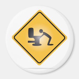 Gelbes Khangover-Warnschild für runder Magnet