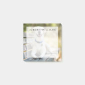 Gelbes Labrador liegt auf der Bank Post-it Klebezettel (Vorderseite)