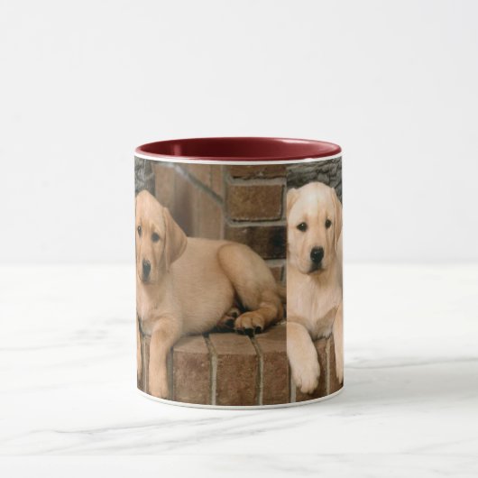 Gelbes Labrador retriever Tasse (Zentrum)