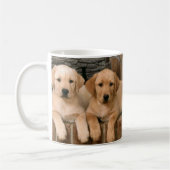 Gelbes Labrador retriever Tasse (Links)