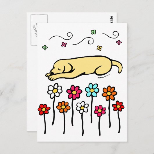 Gelbes Labrador Schlafen im Garten Postkarte (Vorne/Hinten)