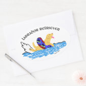 Gelbes Labrador Schwimmen Ovaler Aufkleber (Umschlag)