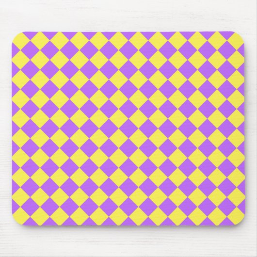 Gelbes Lila Schachbrett Diamantmuster Mousepad (Vorne)