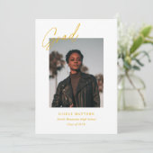 Gelbes Minimalistisches modernes Foto Abschluss Ankündigung (Stehend Vorderseite)