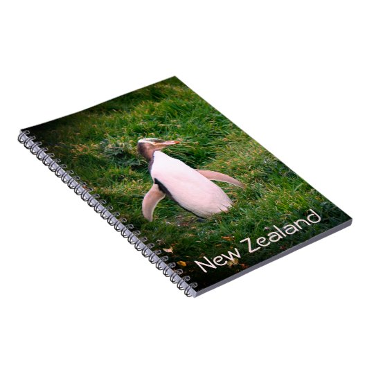 Gelbes Mit Augen Pinguin-Notebook mit Gefährdung Notizblock (Rechte Seite)