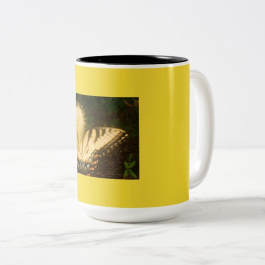 Gelbes Monarch-Schwarzes und Gelb Zweifarbige Tasse (VorderseiteRechts)