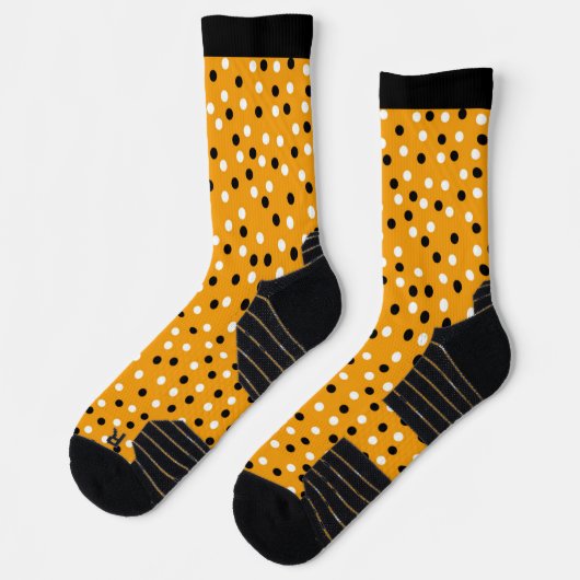 Gelbes Orange mit schwarzem und weißem Pott A Dot Socken (Links)