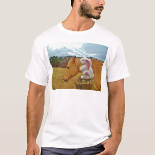 Gelbes Pferd, Frühlingshasen T-Shirt