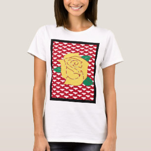 Gelbes Rosenbild auf Abstraktem, rotem Hintergrund T-Shirt