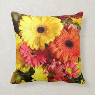 Gelbes rotes Gerbera-Chrysantheme-Blumen-Kissen Kissen