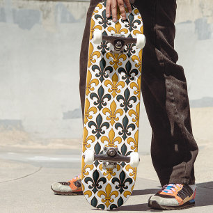 Gelbes schwarzes Barock Fleur-de-lis-Muster Skateboard