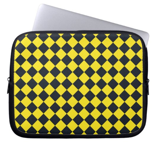 Gelbes schwarzes Schachbrett Diamantmuster Laptopschutzhülle (Vorderseite)