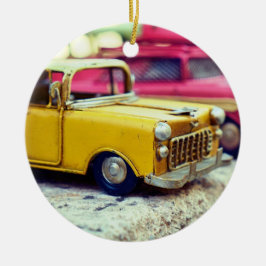 Gelbes Spielzeugauto Keramik Ornament