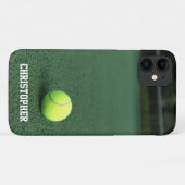 Gelbes Tennisball auf dem Green Court Personalisie Case-Mate iPhone Hülle (Rückseite (Horizontal))
