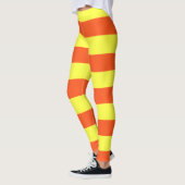 Gelbes und orangefarbenes Halloween-Zuckermais Leggings (Links)