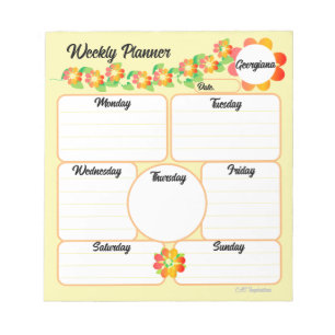Gelbes Wochenplaner mit orangefarbenen Blume Notizblock