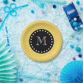 Gelbes Zickzack schwarzes Monogramm des Muster-| Pappteller (Party)