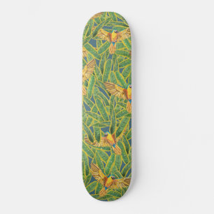 Gelbgelbe tropische Blätter Papageienmuster Skateboard
