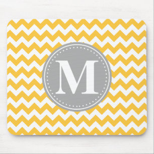 Gelbgelbes Zickzack Muster Grau Monogramm Mousepad