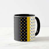 Gelbgraue schwarze und weiße Polka Dot Moderne Tasse (VorderseiteRechts)