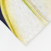 Gelbgrüne ganze reife Birne auf schwarzem Hintergr Fleecedecke (Ecke)